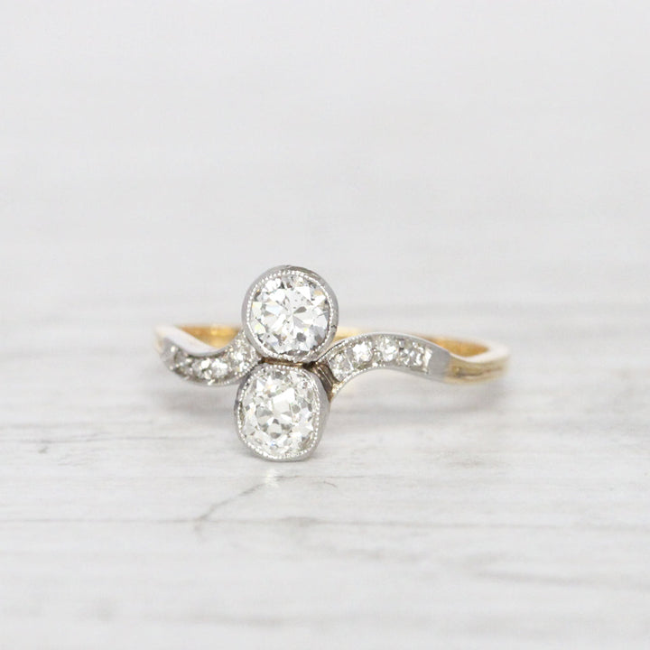Edwardian 0.54 Carat Old Cut Diamond Toi et Moi Ring
