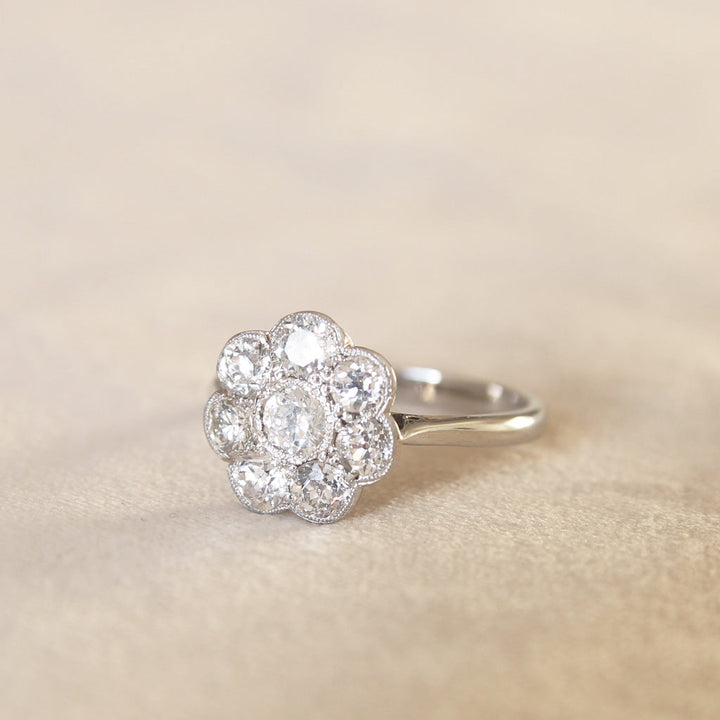 Edwardian 1.04 Carat Old Cut Diamond Daisy Cluster