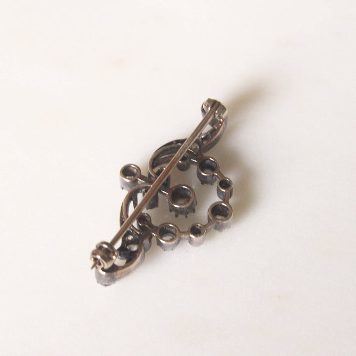 Victorian 1.15 Carat Old Cut Diamond Brooch