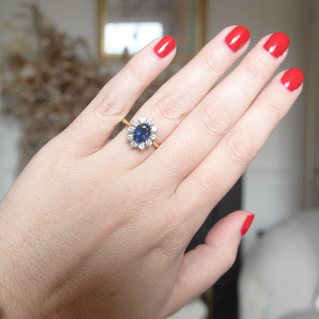 Vintage 1.40 Carat Sapphire and Diamond Cluster