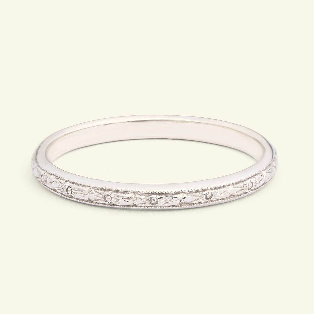 The Orange Blossom Band - Vintage Style Engraved Wedding Band
