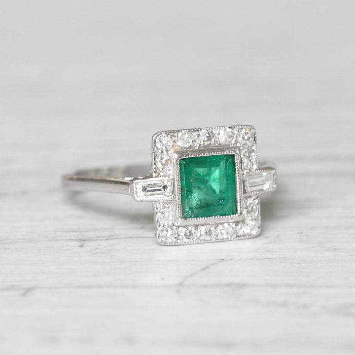 Art Deco Style 0.80 Carat Emerald and Diamond Square Cluster